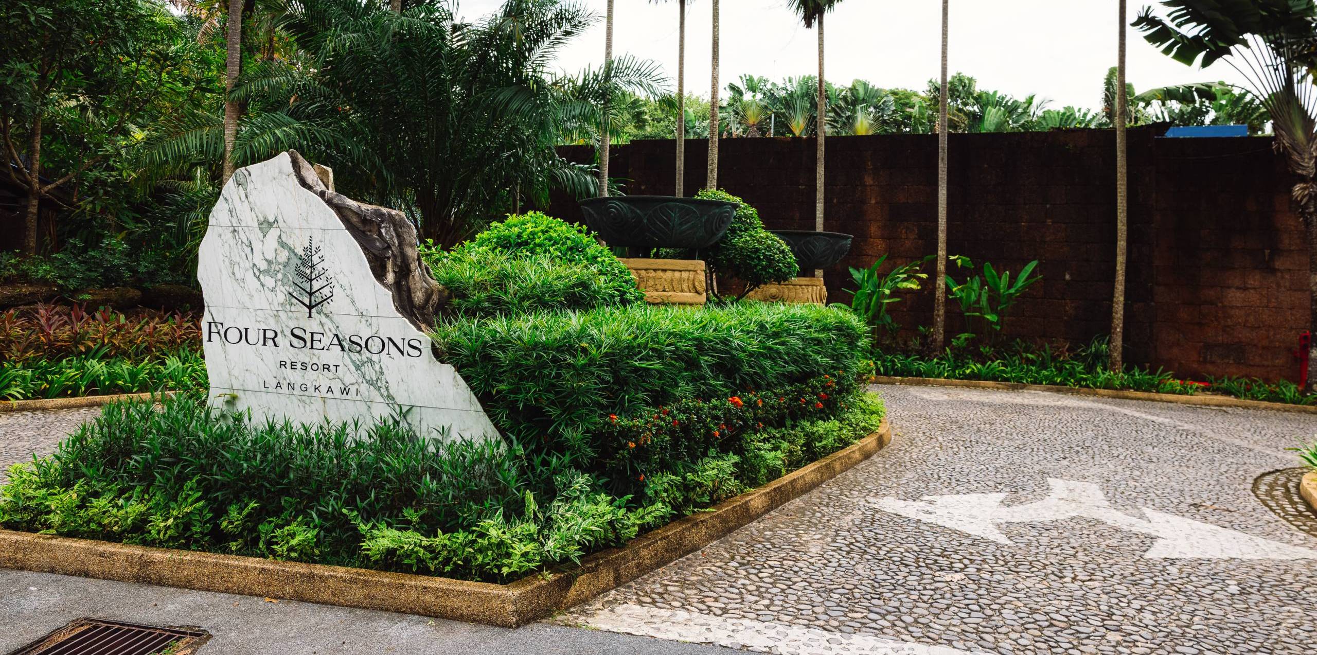 Cx And Humanity Brandt Business Services Your Cx Experts